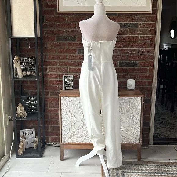 Black Halo Jada Strapless Jumpsuit Size 10 NWT